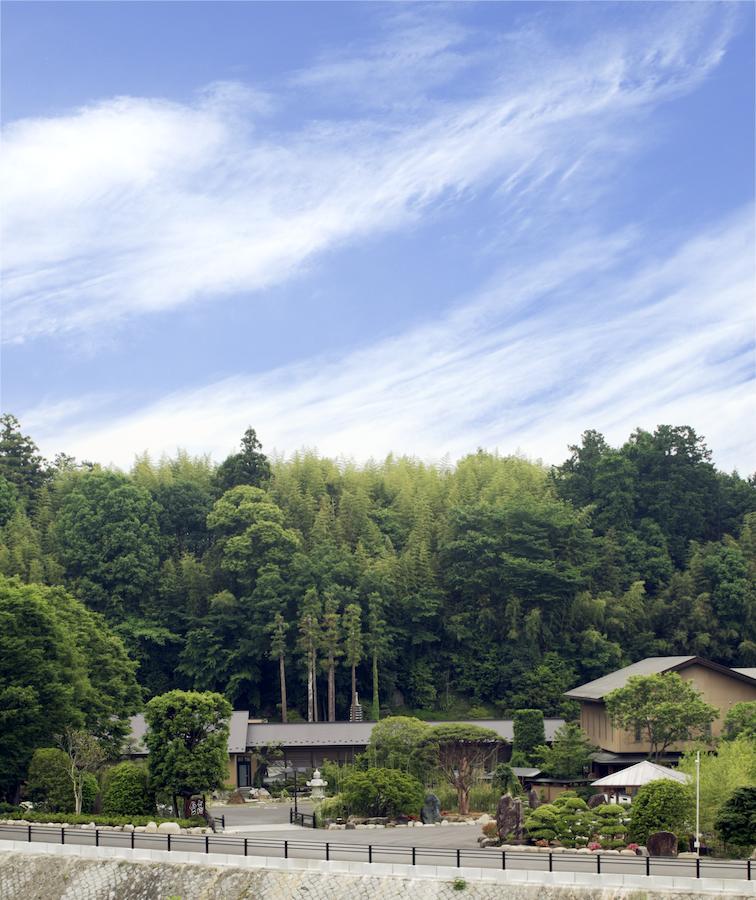 Fuefukigawa Onsen Zabou Koshu Exterior photo