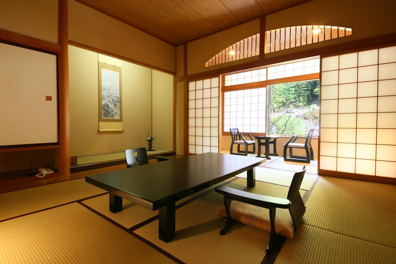 Fuefukigawa Onsen Zabou Koshu Room photo